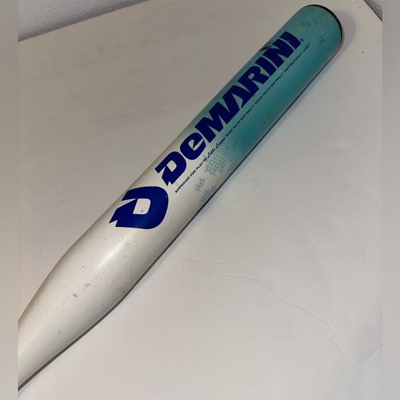DeMarini Cat Osterman CTF11 Fastpitch Softball Bat 31" / 20 oz. -11 DX1 Alloy - Picture 2 of 9